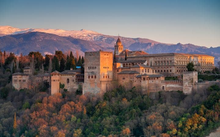 7 Cities in Spain You Need to Visit Right Now. These are a must. Add them to you bucket list right now. 