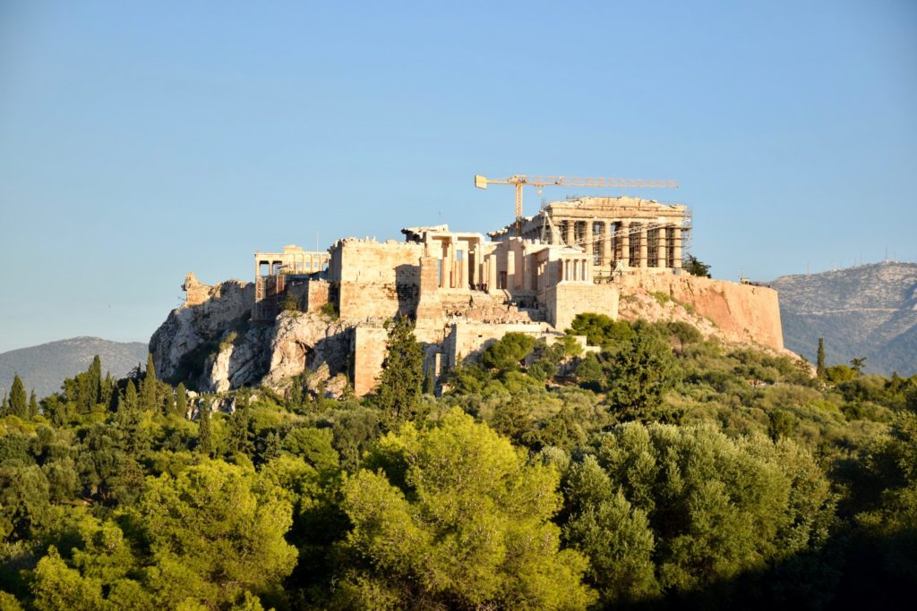 A trip to athens doesn't have to be just a trip to the Acropolis. Athens has some incredible things to offer. Click through to read about the top things to do in Athens, Greece beyond the Acropolis #wanderlust #greece #travel