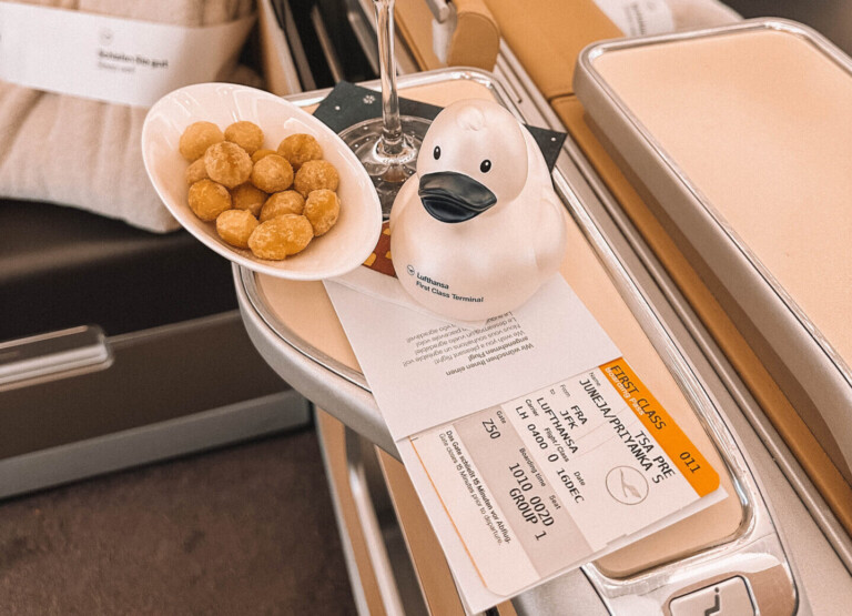 How to Earn Credit Card Points: Your First 100,000